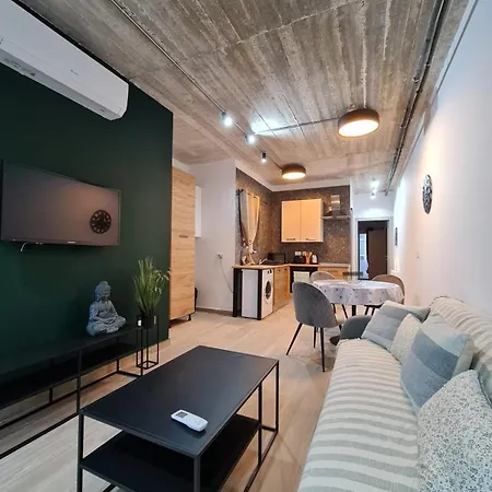 Apartment Simplicity *